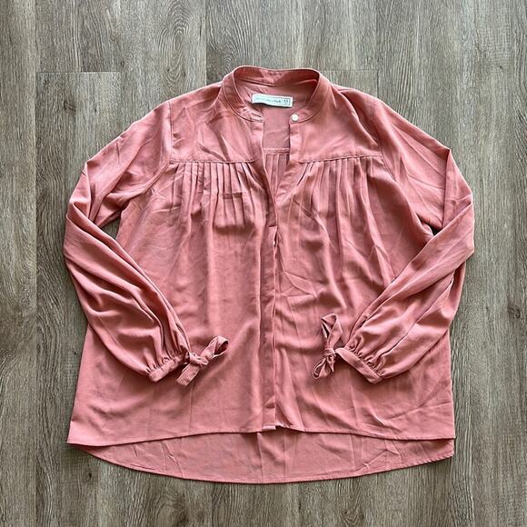 Abercrombie & Fitch Flowy Button Front Long Sleeve Blouse Size XS - Picture 1 of 5